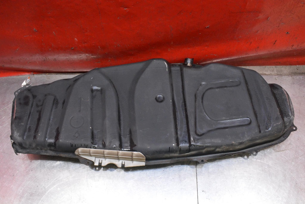 behälter kraftstofftank des kraftstoffsbehälters TOYOTA RAV4 3 III 2.2 D-4D 150 KM 2-LIFT 10-13