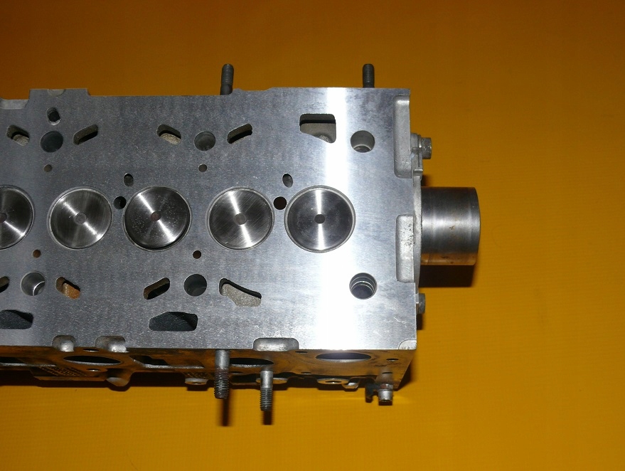 TESTATA Motore SUZUKI SX4 SX-4 e 1.9 DDIS 06-09 SPLANOWANA
