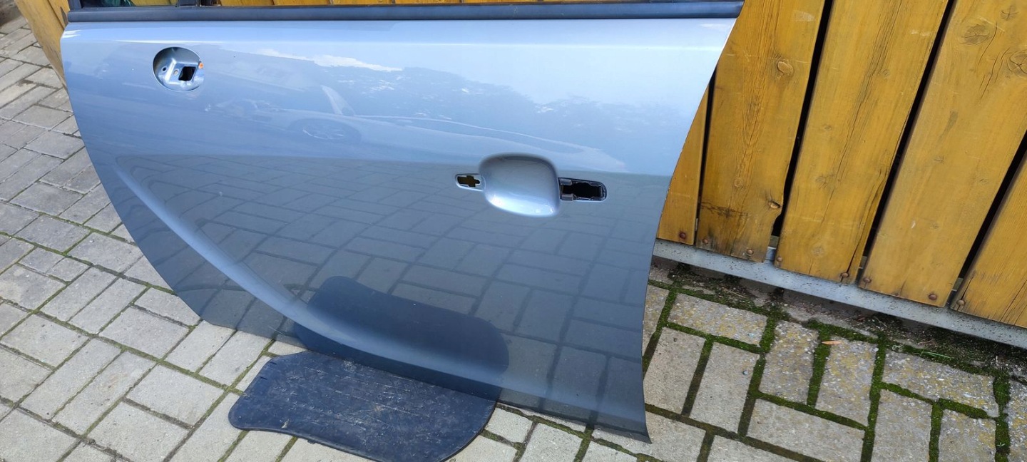 door front front left Opel Meriva B Z179