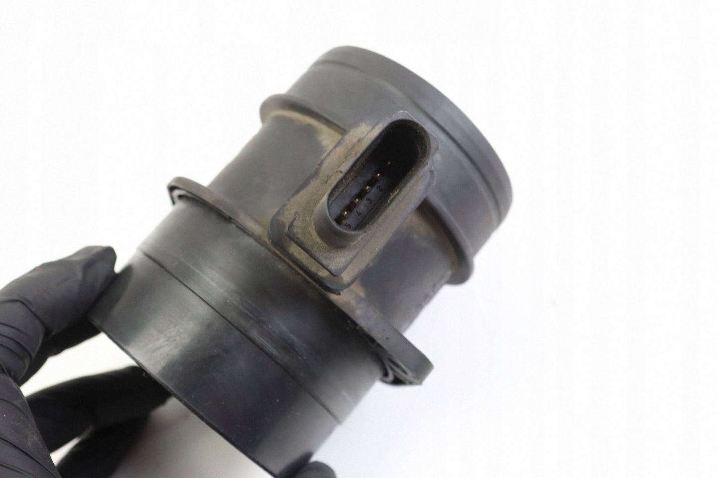 VW PASSAT B6 AUDI A4 B7 A6 C6 flow meter 2.0 TDI 03G906461C 0281002735