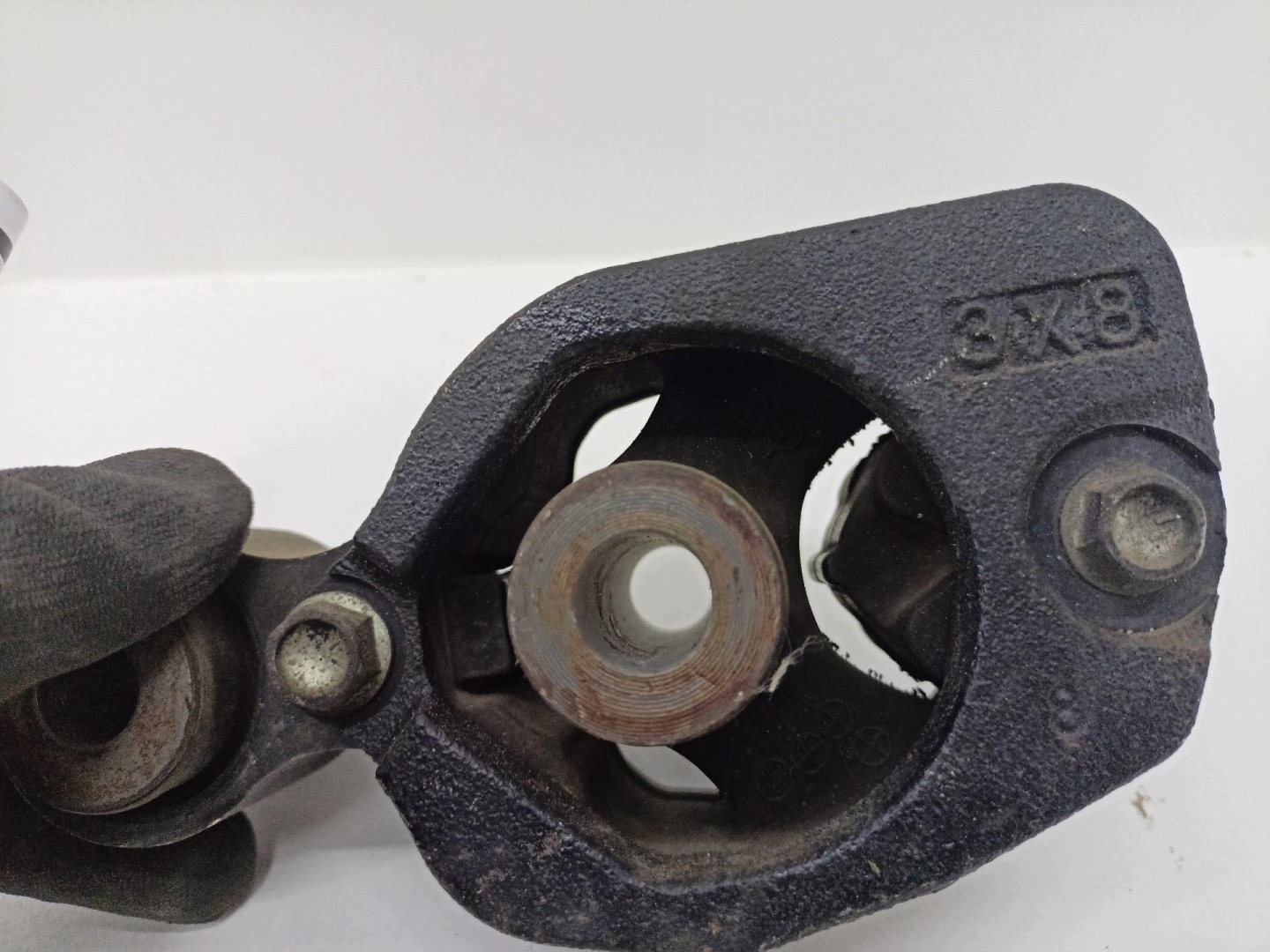 motortartó Mazda 3 3 2014