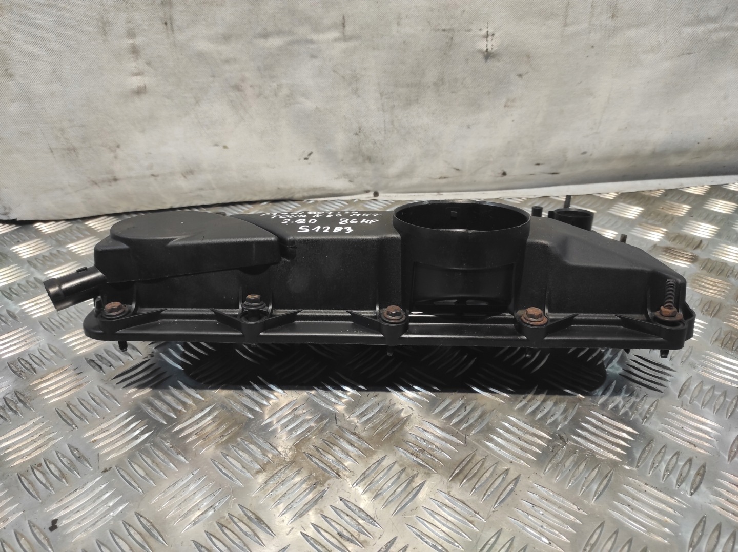 Abdeckung der Ventile FORD TRANSIT TOURNEO MK7 VII 2.2 D
