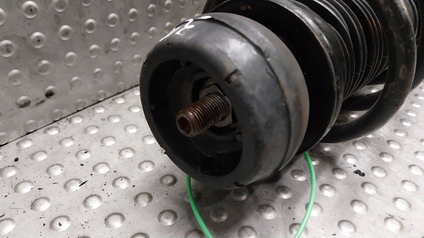 shock absorber left right front 1J0413031AM VW GOLF IV LEON and OCTAVIA and A3 8L