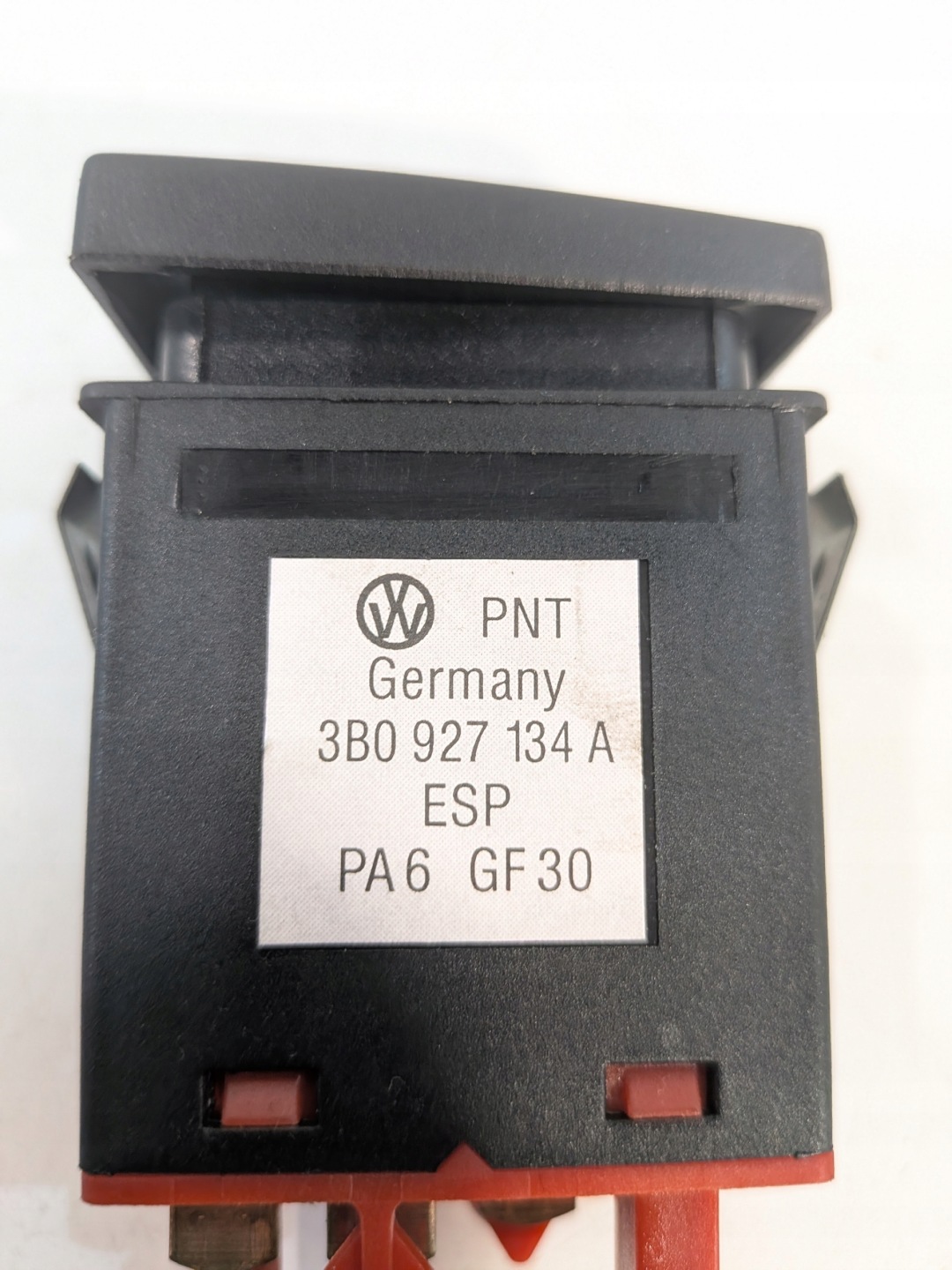 switch button KONTROLI TRAKCJI OE 3B0927134A VW PASSAT B5 KOMBI 00-05