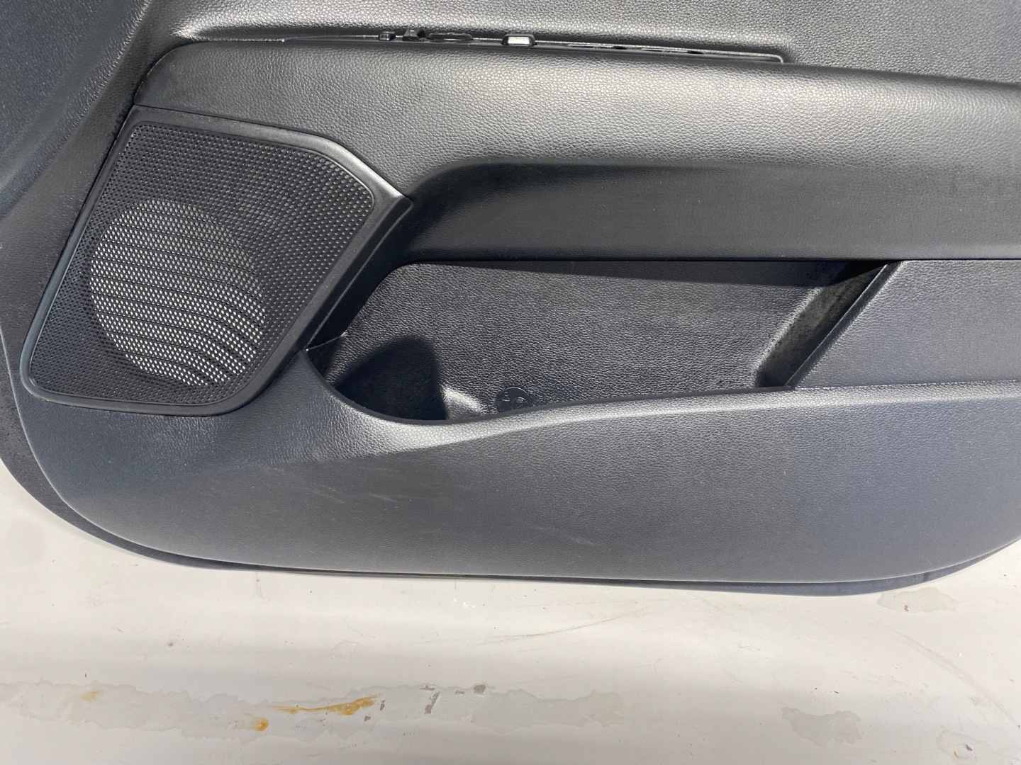 KIA RIO IV V upholstery door right front 17- 82302-H8010