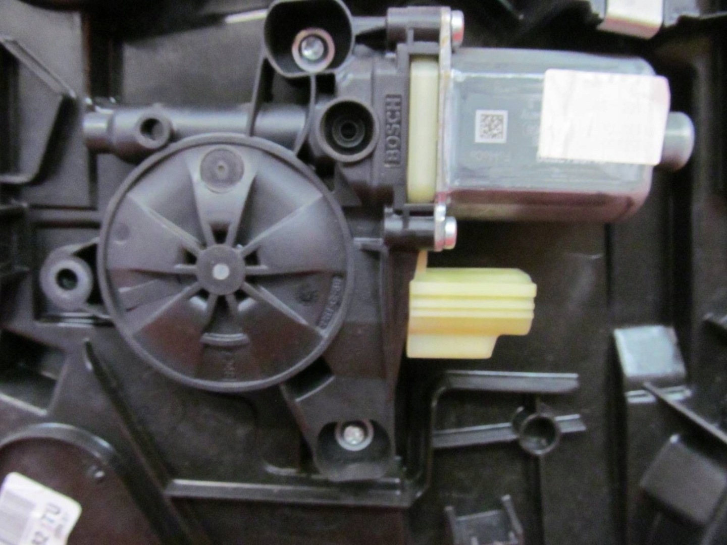 FORD KUGA III 3 MK3 20- lift mechanism mini motor windows left front EU