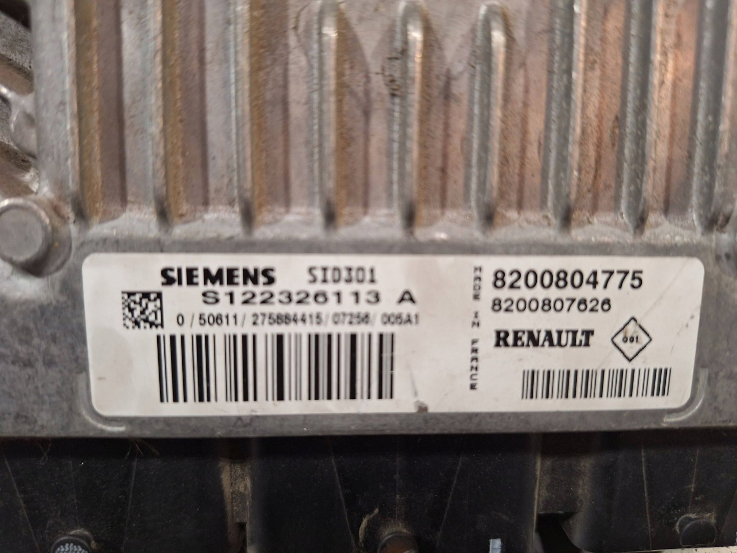 computer S122326113A 8200804775 8200807626 Renault MEGANE II 1.5 DCI