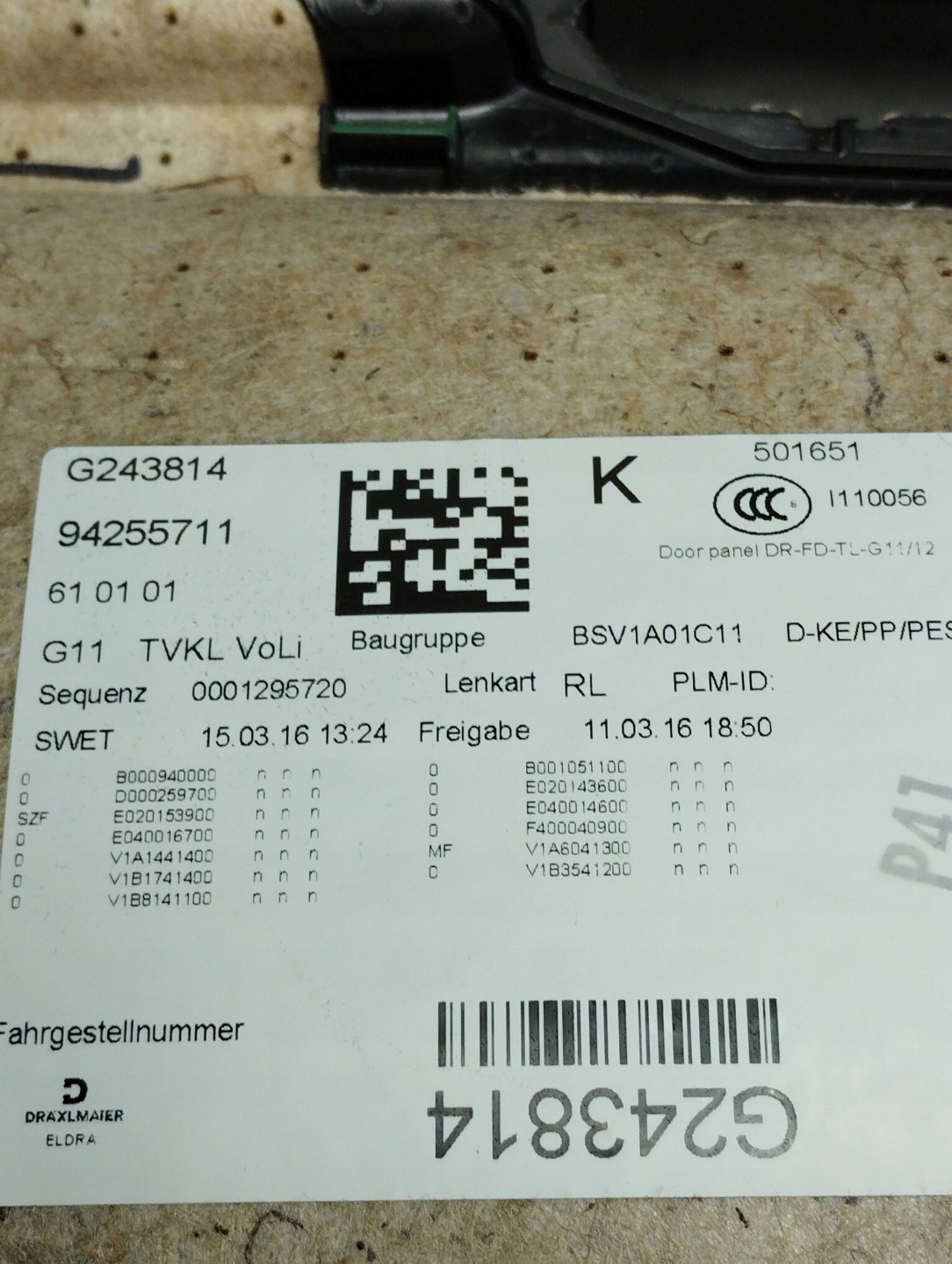 BMW 7 G11 side upholstery left front 94255711