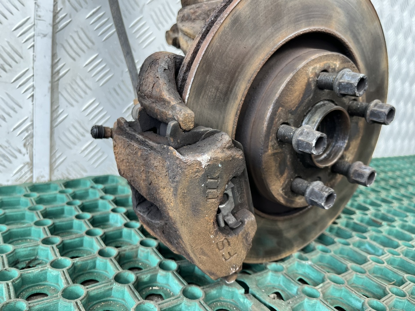 VW NEW BEETLE 1997-2010 1C0 2.0 B swing MCPERSON left front original