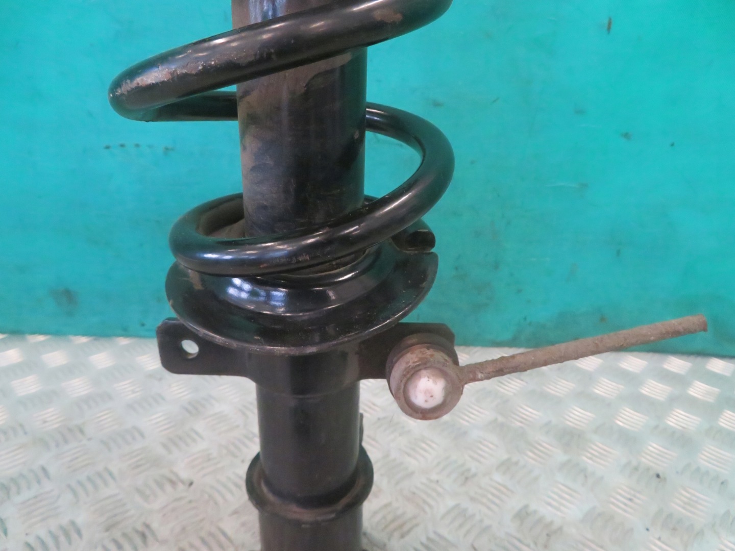 shock absorber front RENAULT TRAFIC 91165311