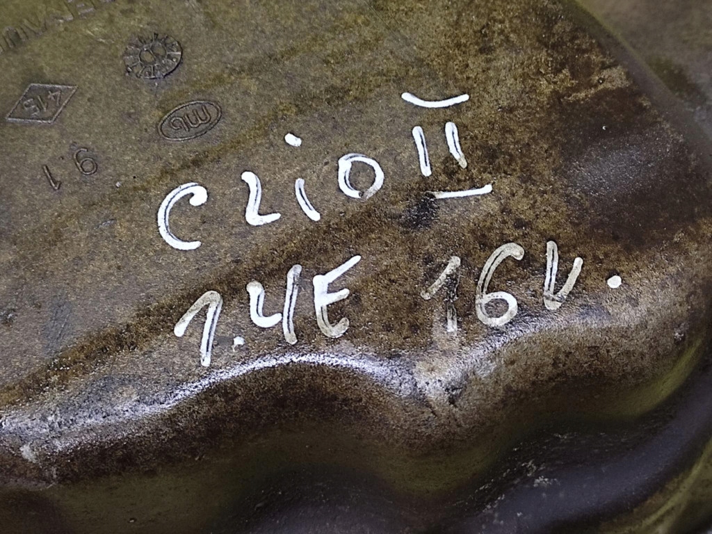 RENAULT CLIO II 1.4 ölwanne 8200125691