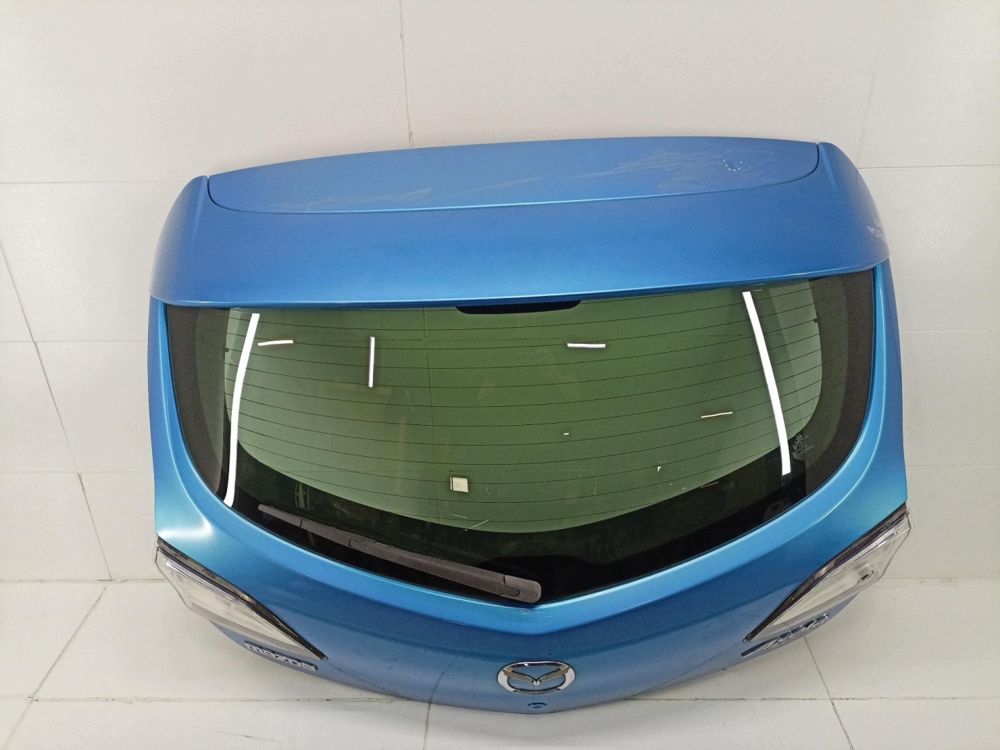 rear trunk door boot Mazda 3 2 BL 2010
