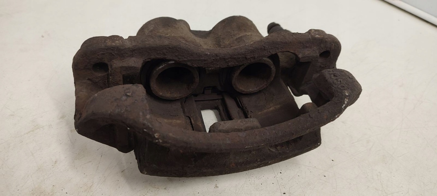 caliper front front right left Mercedes Sprinter 904