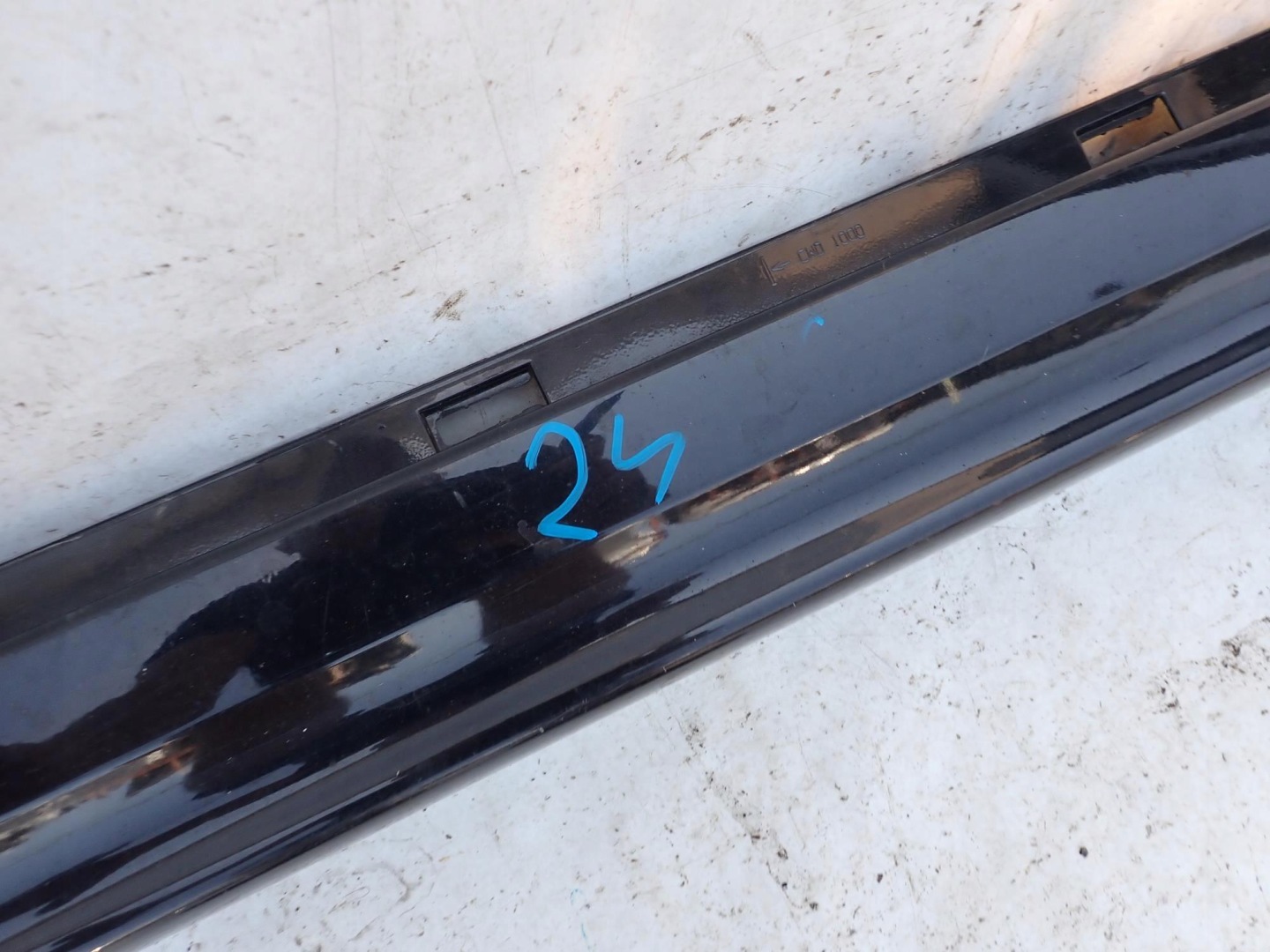 VOLVO V70 III 3 07-16 threshold moulding threshold right