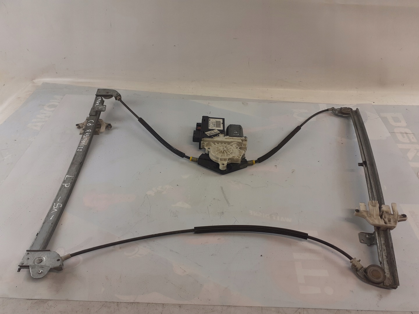 window regulator left front Citroen C8