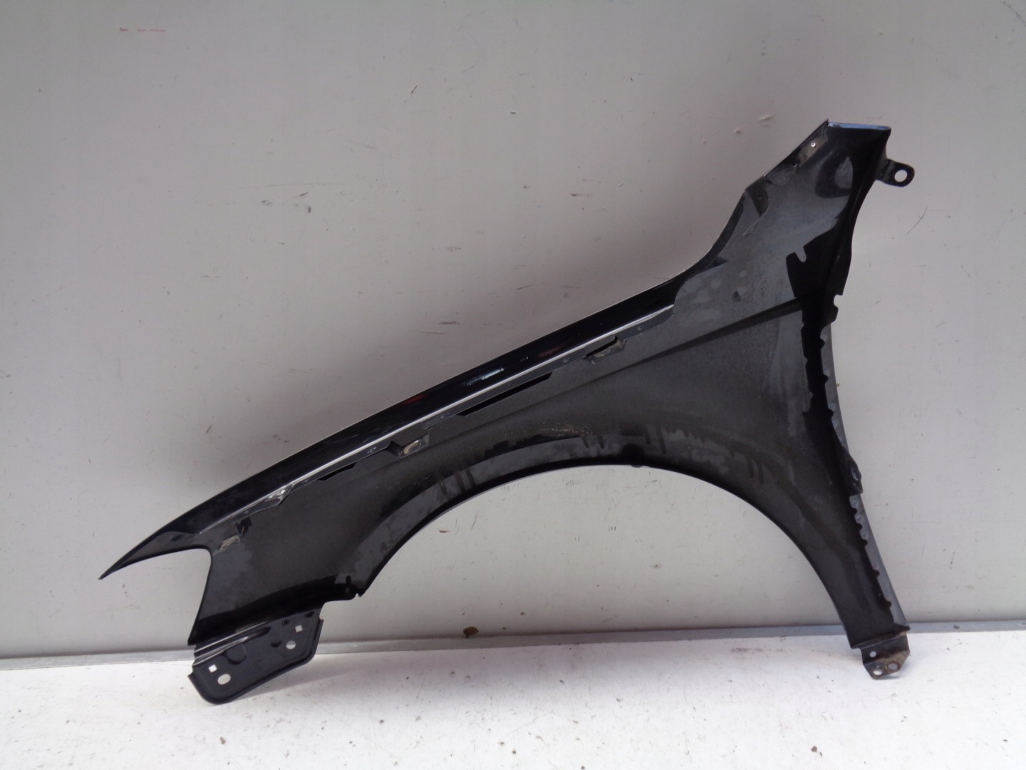 fender right front VW PASSAT B7 3AA 10-14 NR 40277
