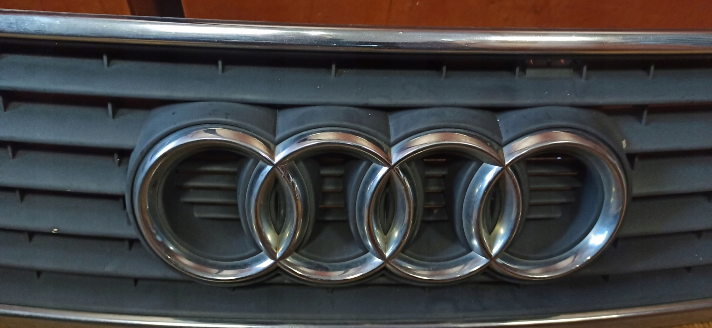 front PREKLADgrill AUDI A6 4B0853651F