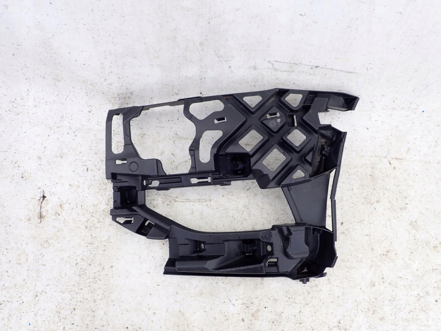 VW GOLF 7 VII LIFT 16- bumper bracket left front