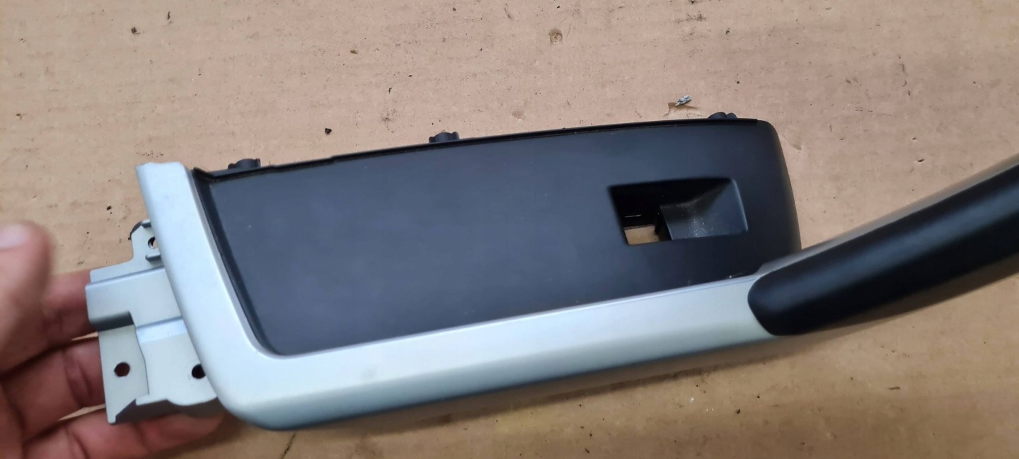 Q3 83A handle handle door left left rear part rear 83A868393B