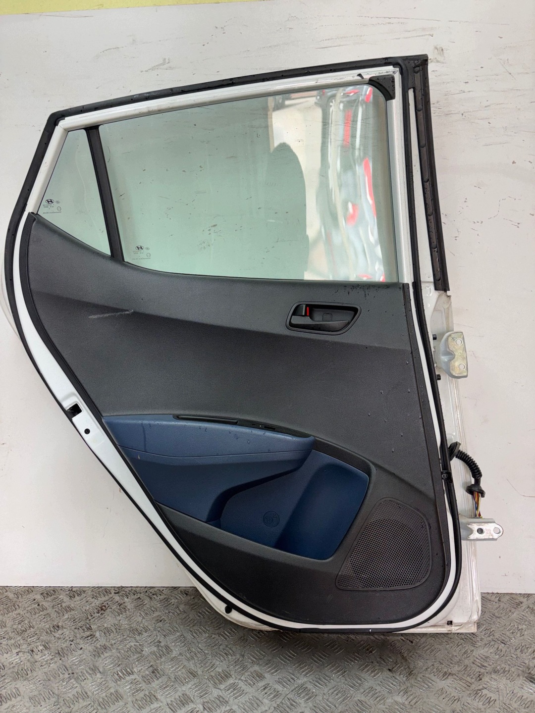 door rear part rear. left HYUNDAI I10 II 13