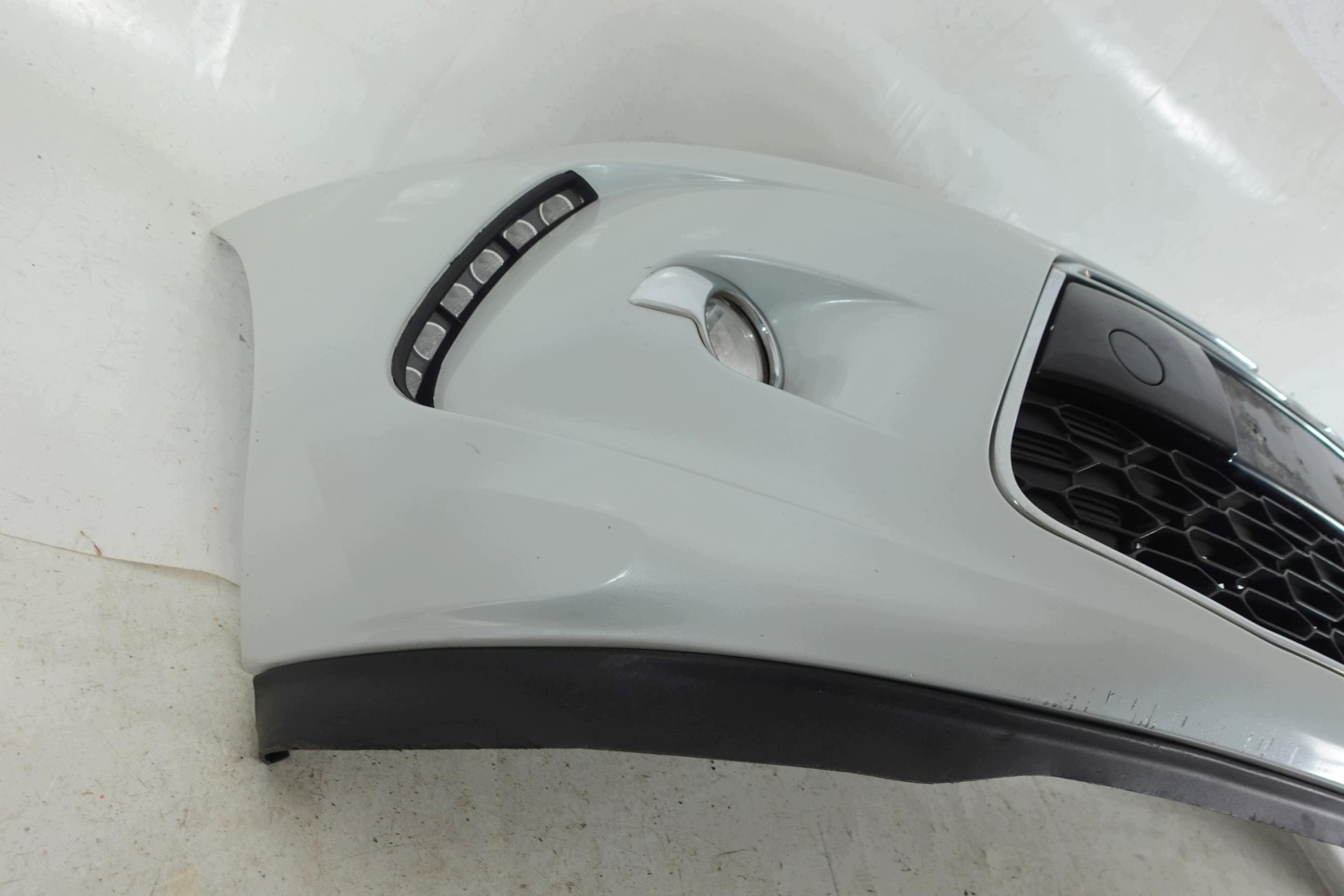 bumper front front CITROEN DS3 10-14 DRL LED grille 2010-2014 EFC