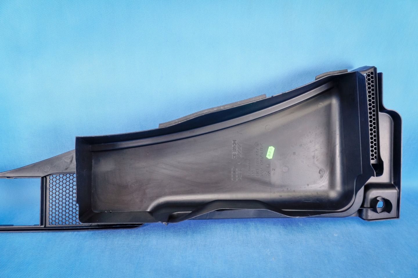 torpedo cap cover Audi A4 8K A5 8K1819447B
