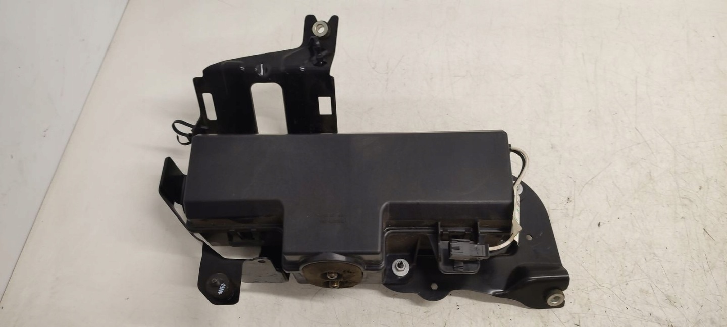Dociag bonnet boot Opel Insignia 2,0 CDTI