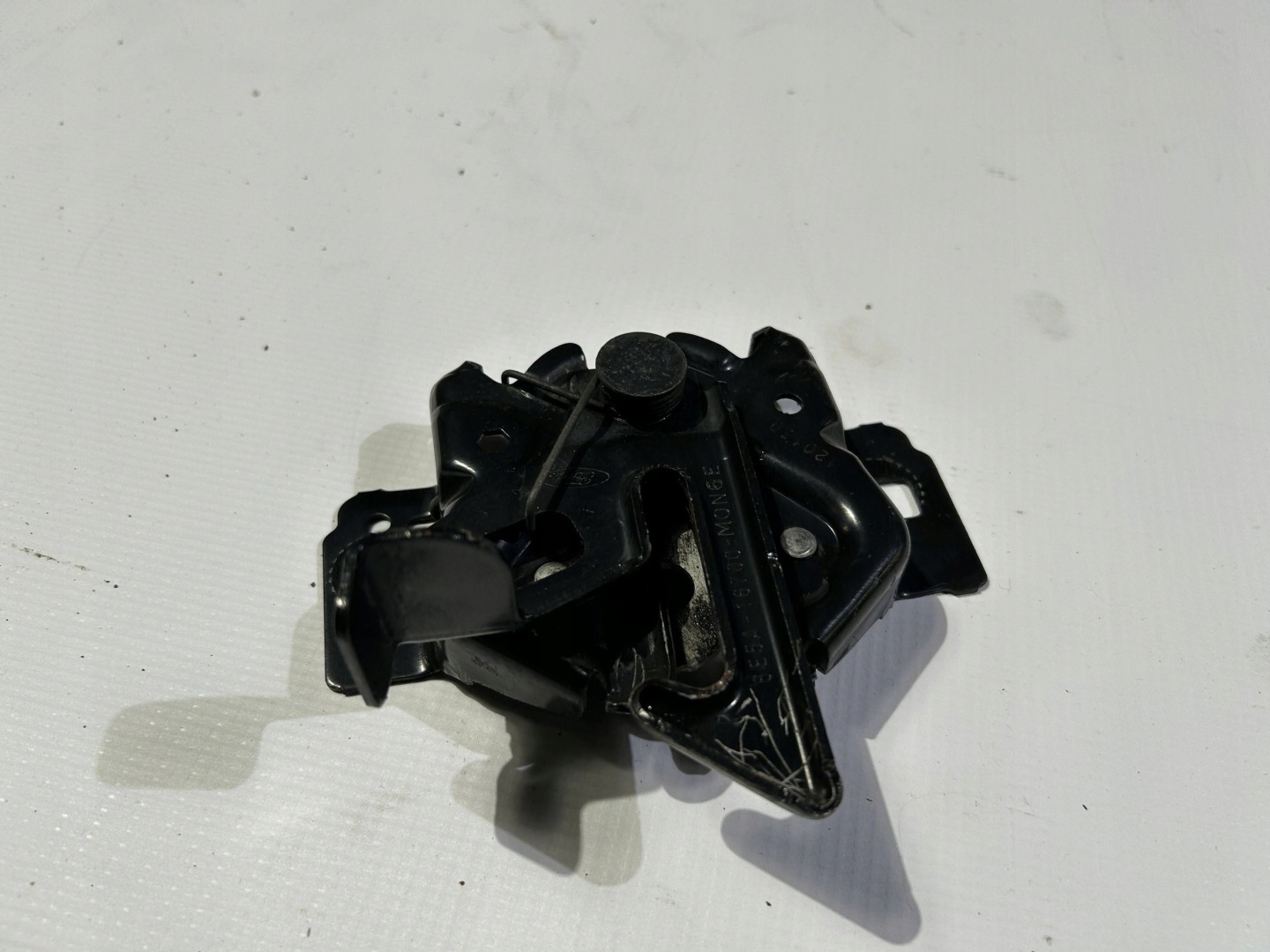 bonnet latch lock of the engine pokrywy front Ford Flex 2013r