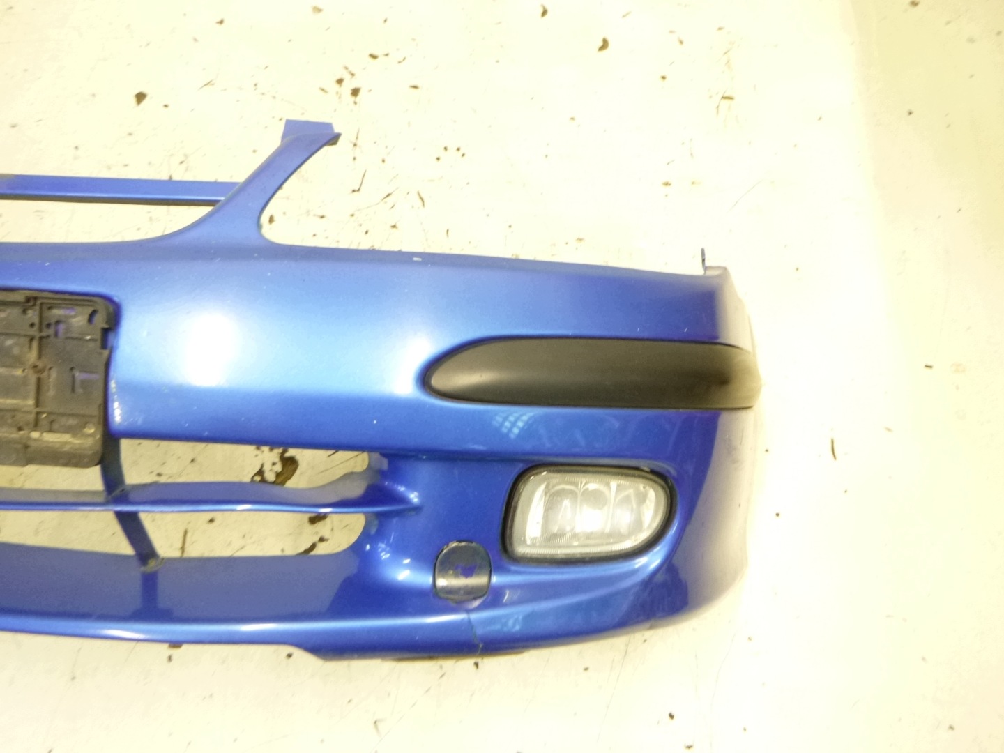 front bumper NISSAN ALMERA N16 00-06 BV4