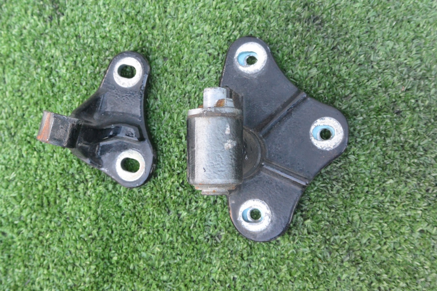 SCHARNIER TÜR VORNE HECK MERCEDE GL X164 ML W164 KPL
