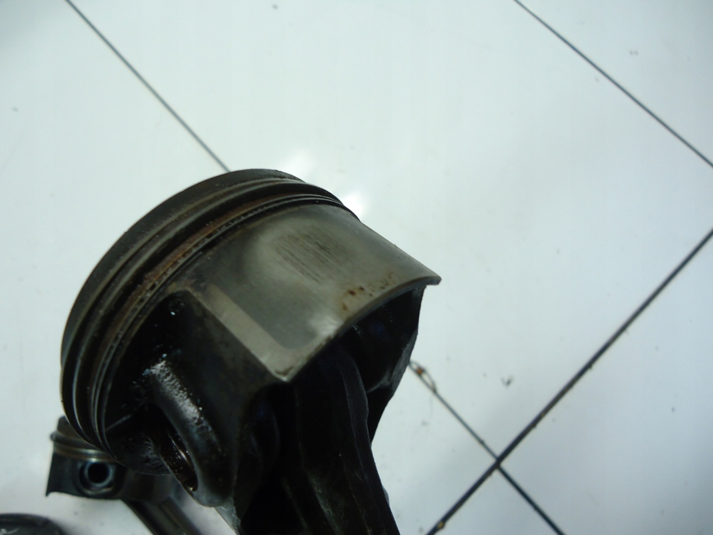 OPEL CORSA D ASTRAJ 1.4T A14NEL Piston avec bielle