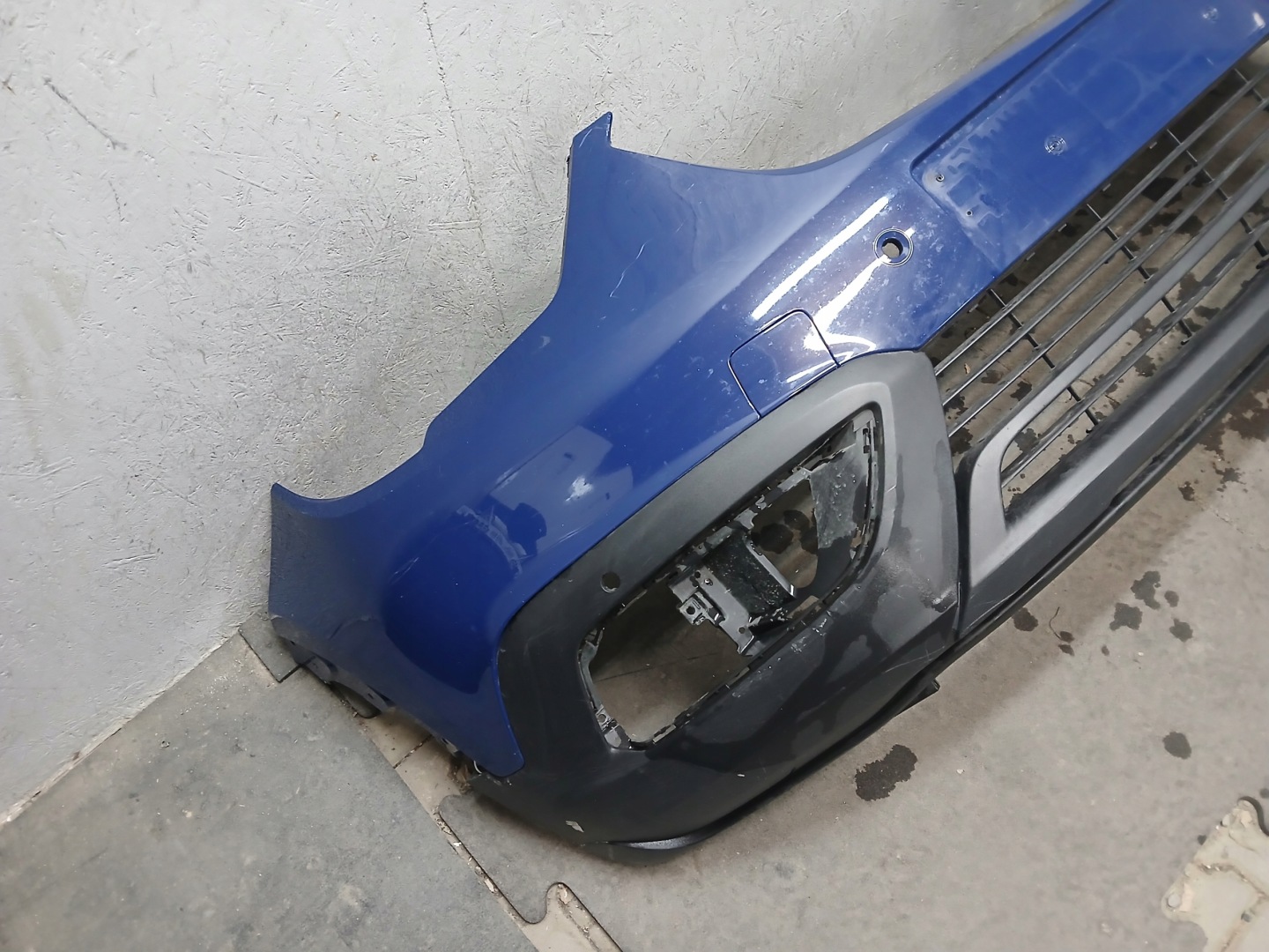 nárazník předek OPEL CROSSLAND