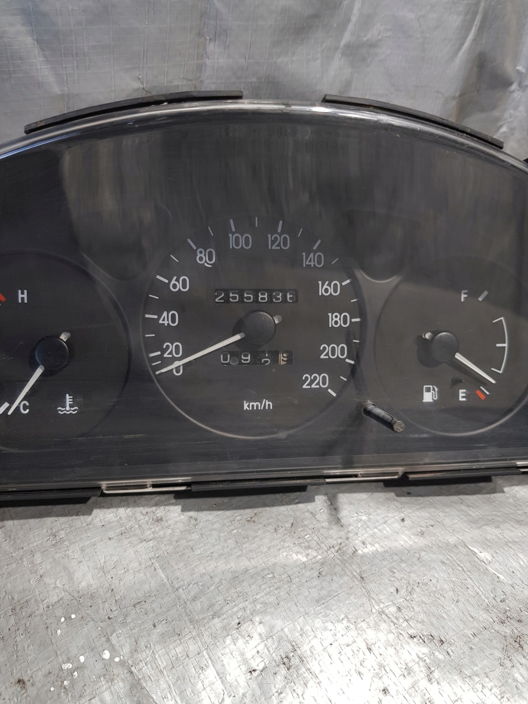 DAEWOO LANOS dials dials 96281671