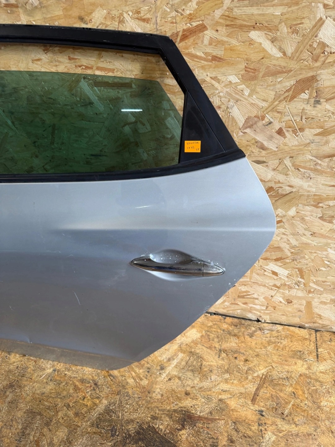 sérültek ajtó far hátsó bal Hyundai IX35