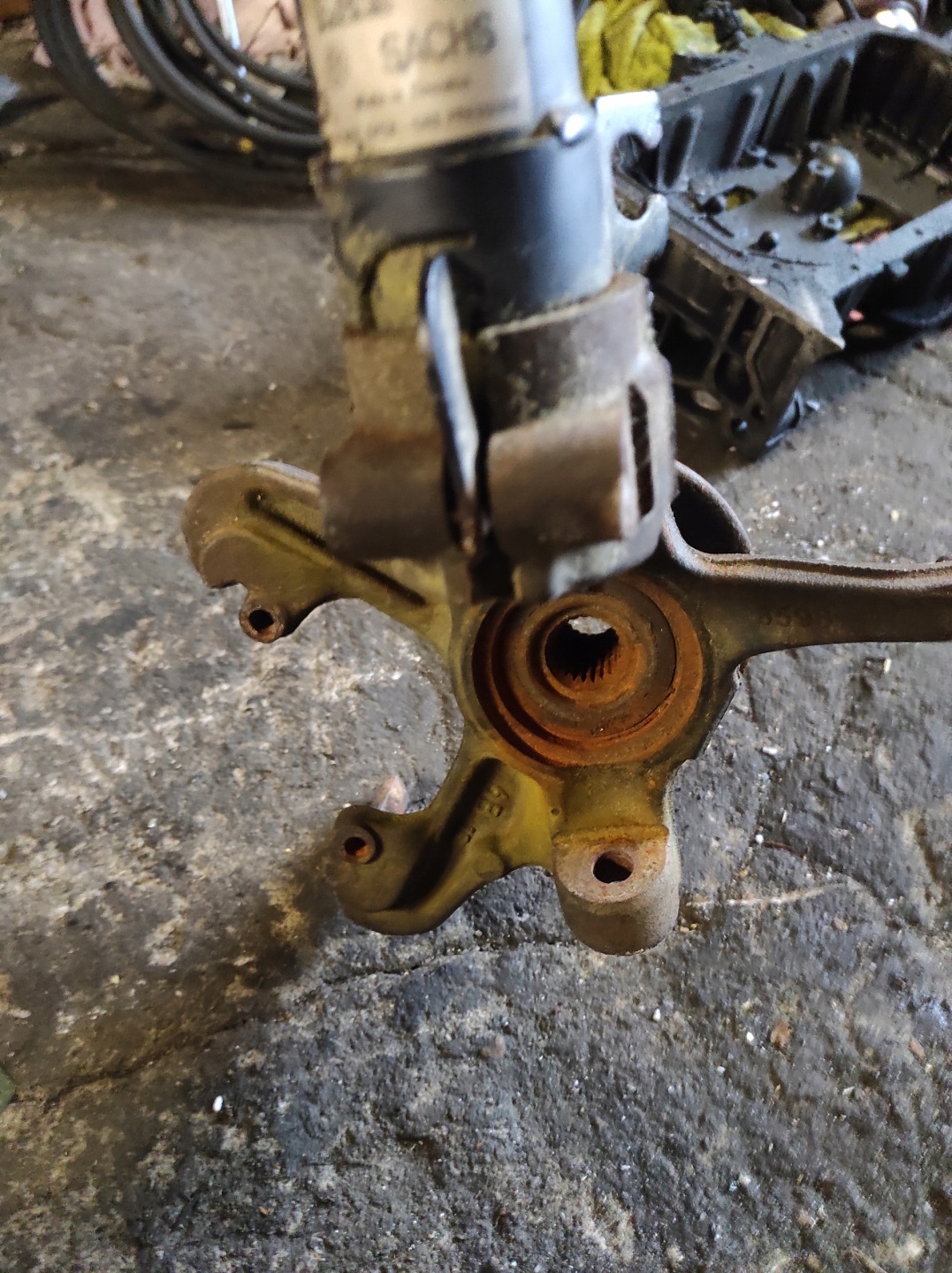 VW Sharan II front shock absorber (left / right) z DCC