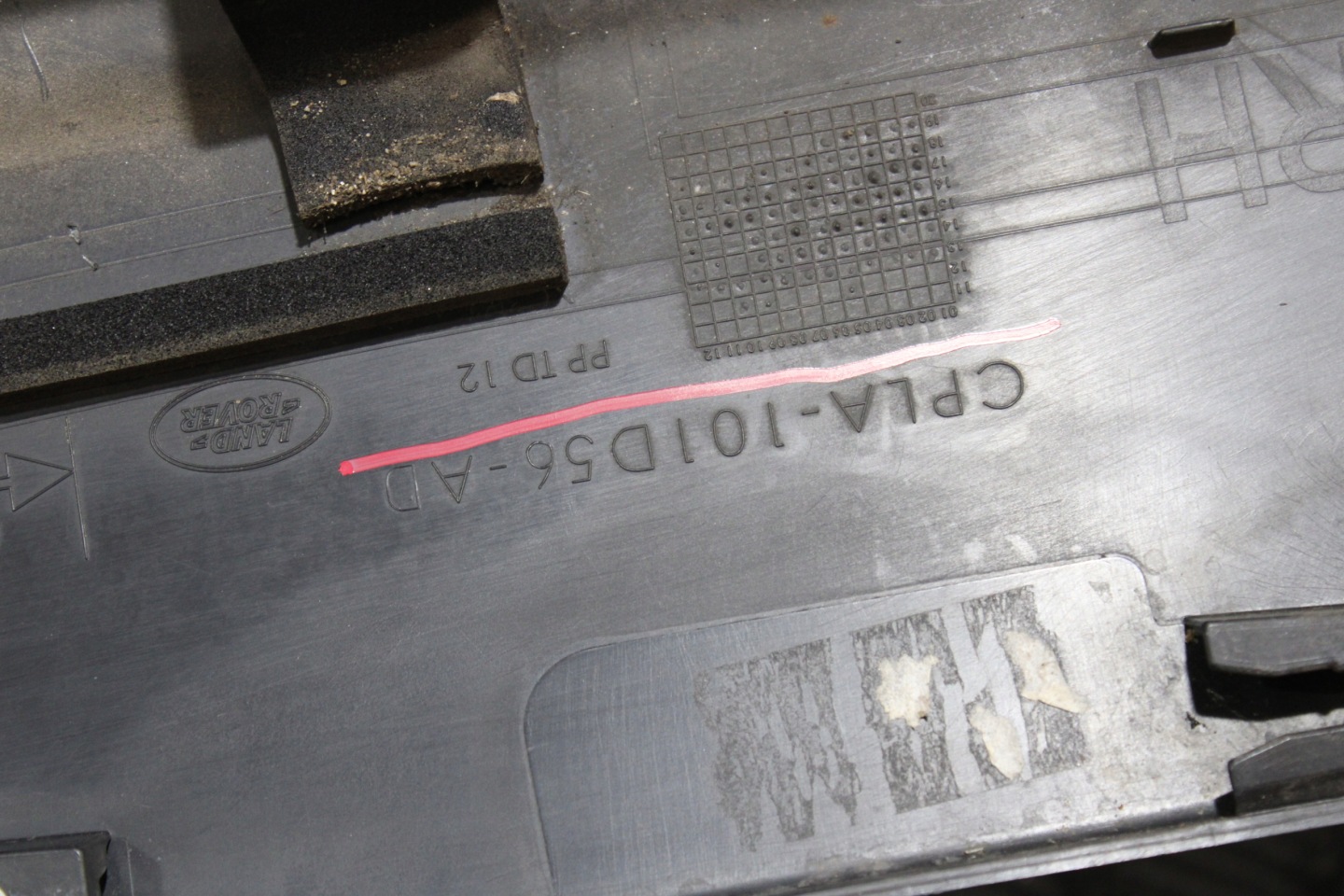 cap threshold threshold right CPLA-101D56-AD LAND ROVER DISCOVERY V 5 L462