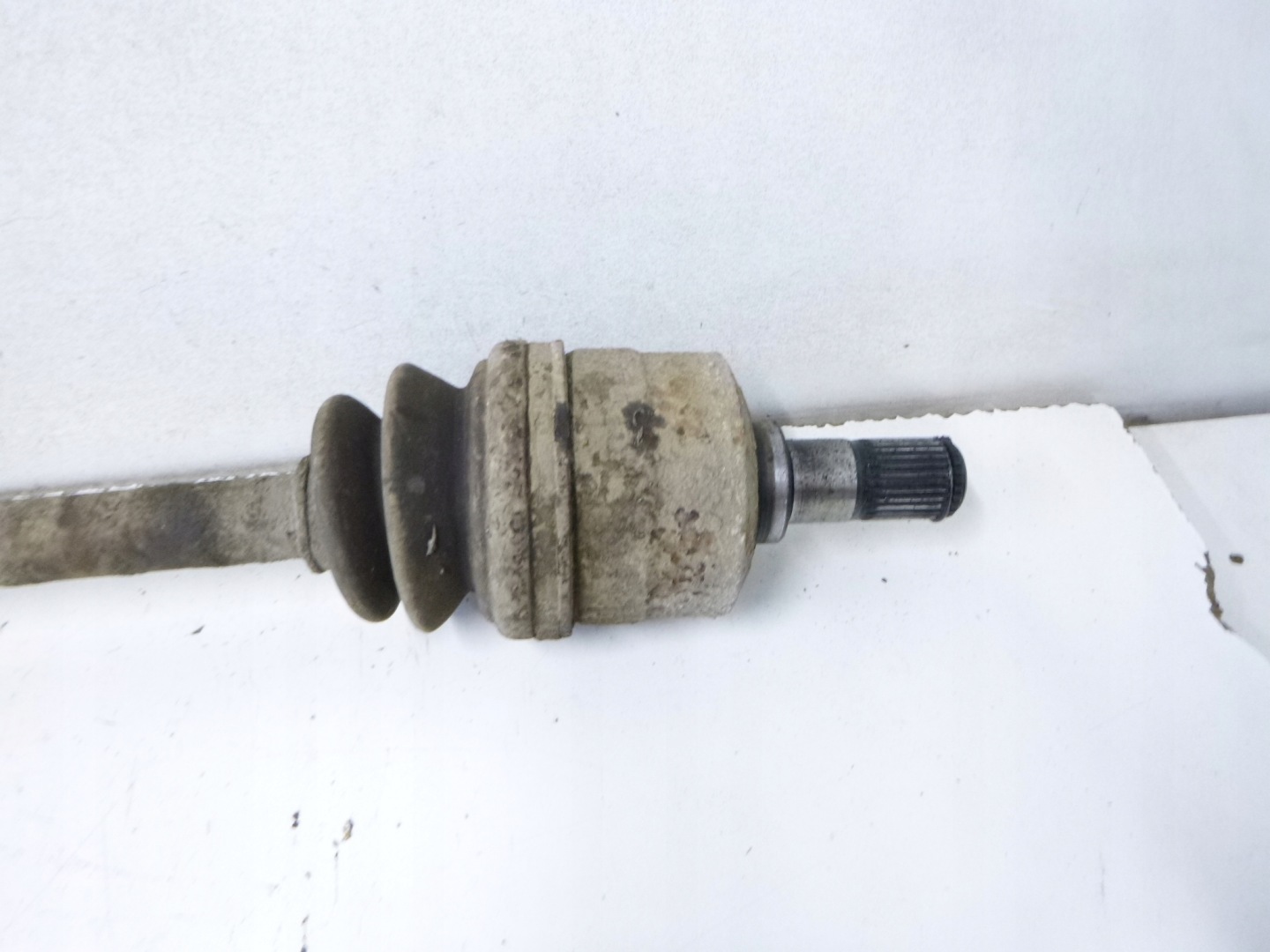 semi-axis rear part right Hyundai Santa Fe 2.7 2001r.