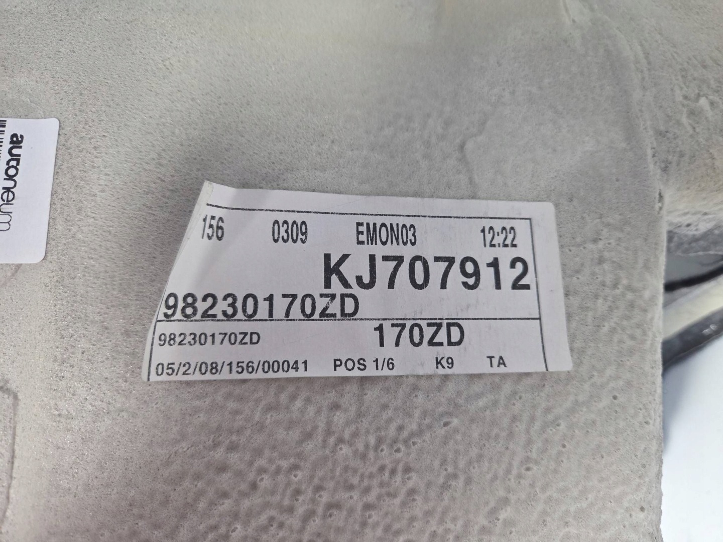 mats floor right front Peugeot Rifter 98230170ZD