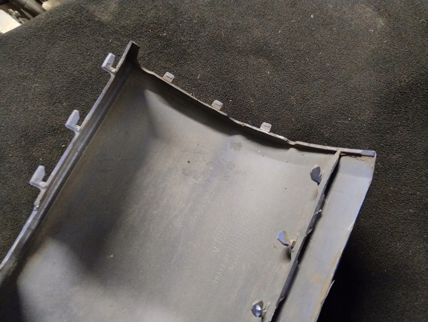 Ecke der Stoßstange rechts heck VOLKSWAGEN T5 7H0807322A
