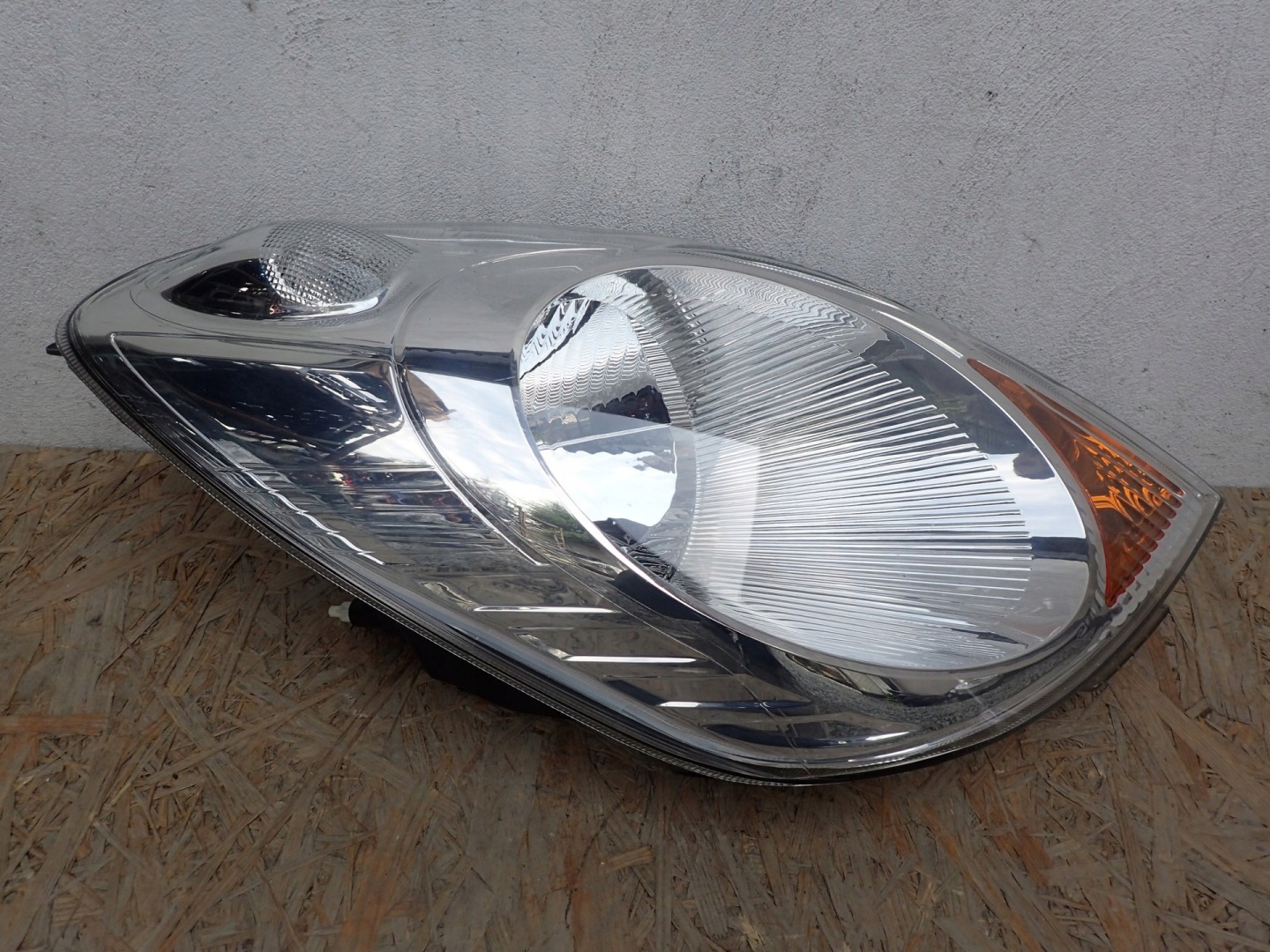 light right REFLEKTOR right NISSAN NOTE E11