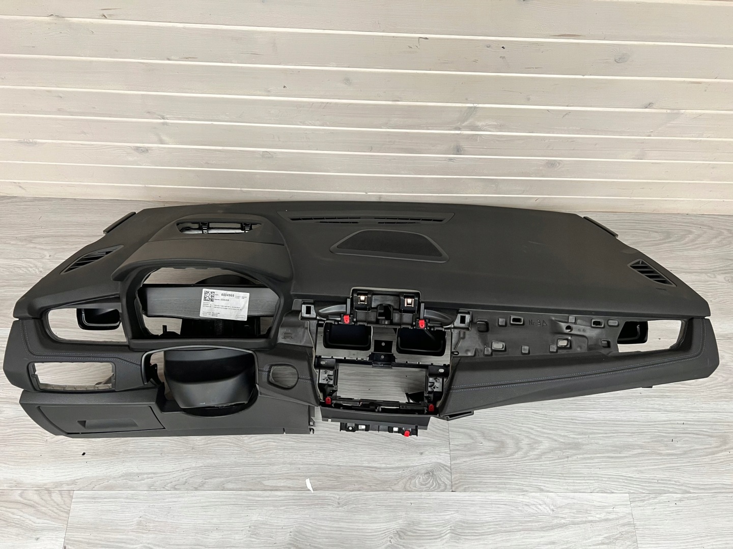 BMW 2 F45 2 F46 console originál blue NIC