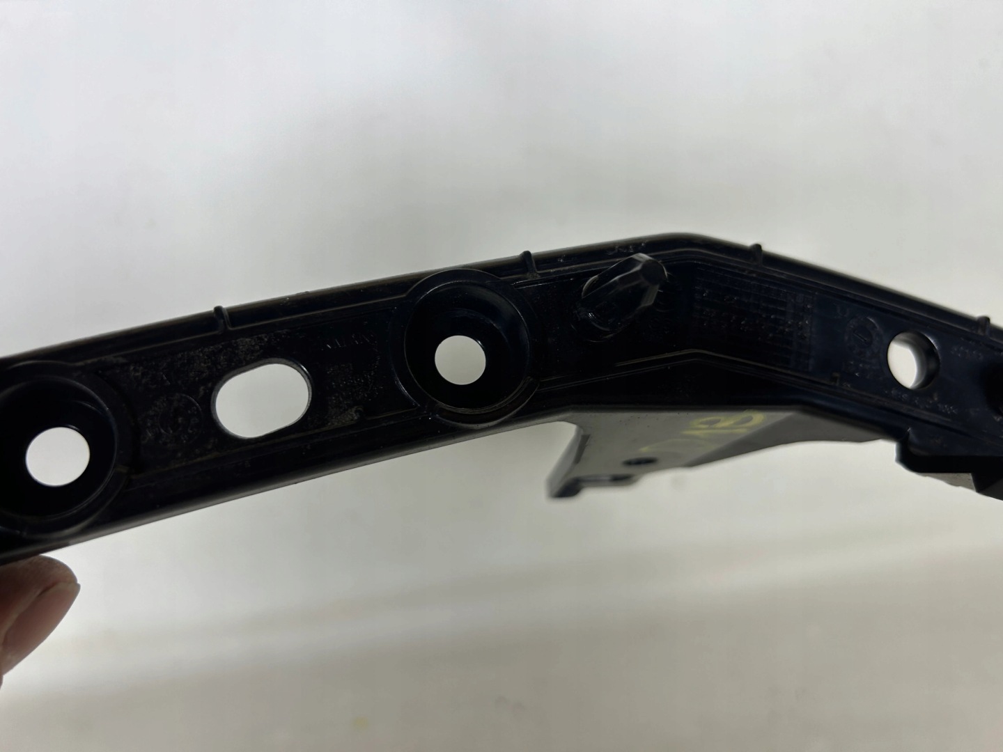 Mazda 3 13- bumper bracket front K4150 BHN1500U1