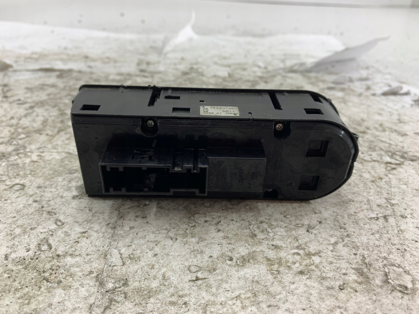 OPEL ZAFIRA B ASTRA III H PANEL okna levý předek