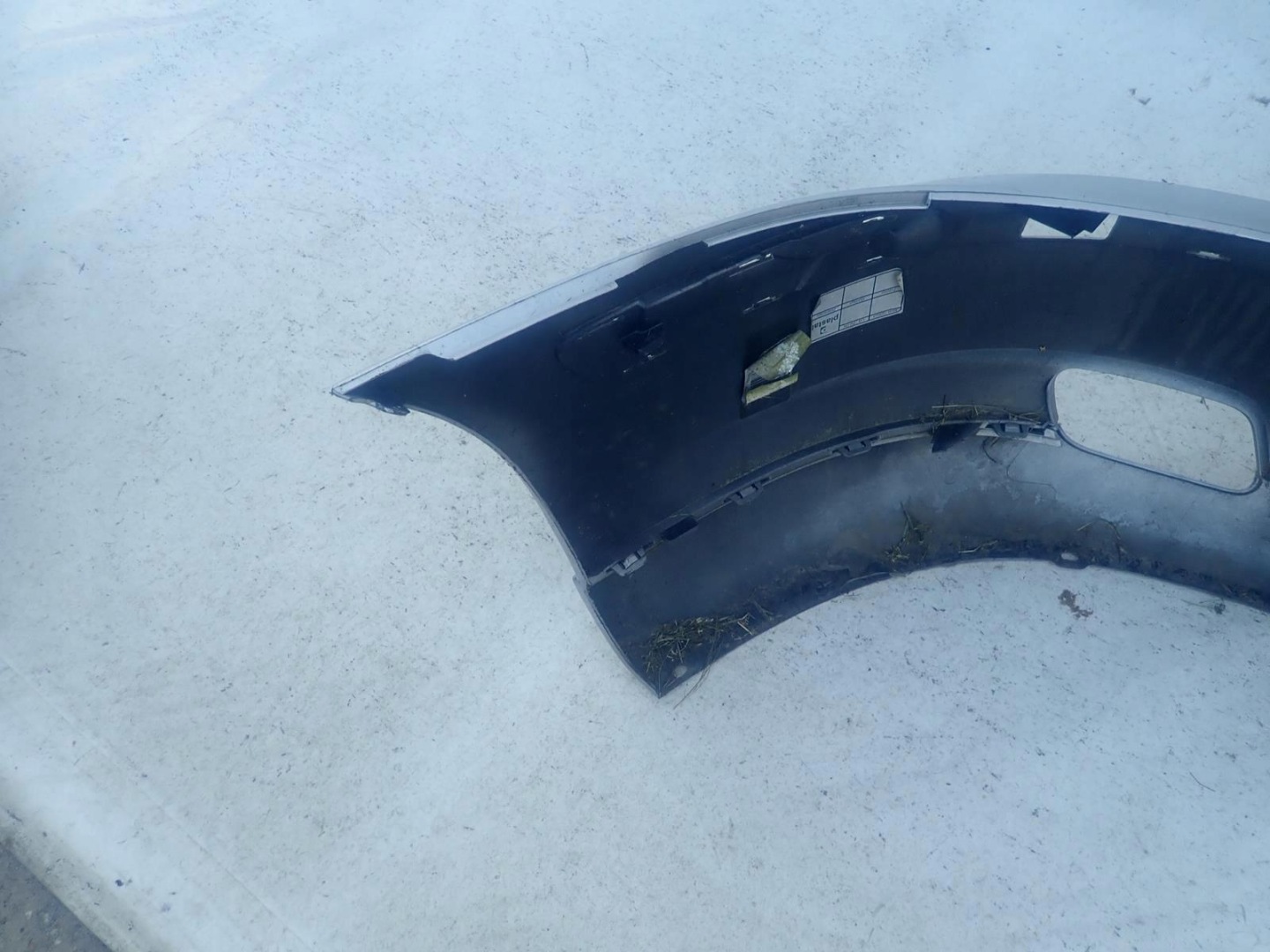 VOLVO V70 II 2 LIFT 05-07 bumper front washer