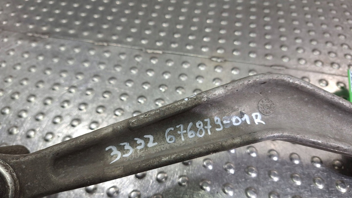 rameno pravý záď 6768790 BMW E60 E61 E63 E64