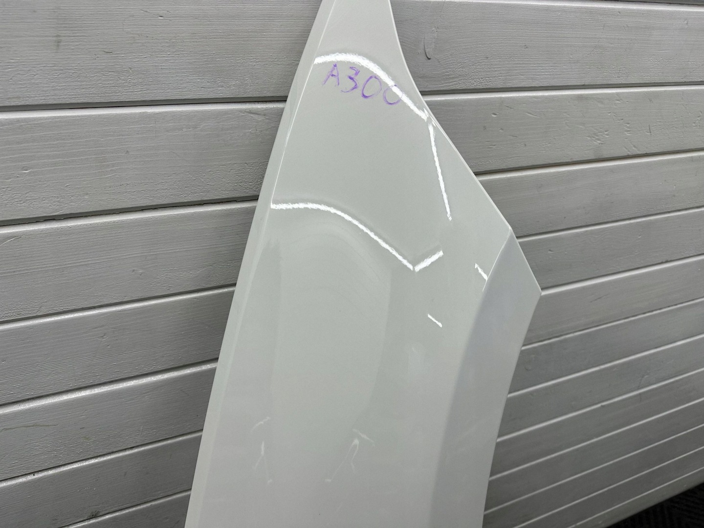 fender front side right BMW 3 G20 G21 colour A300