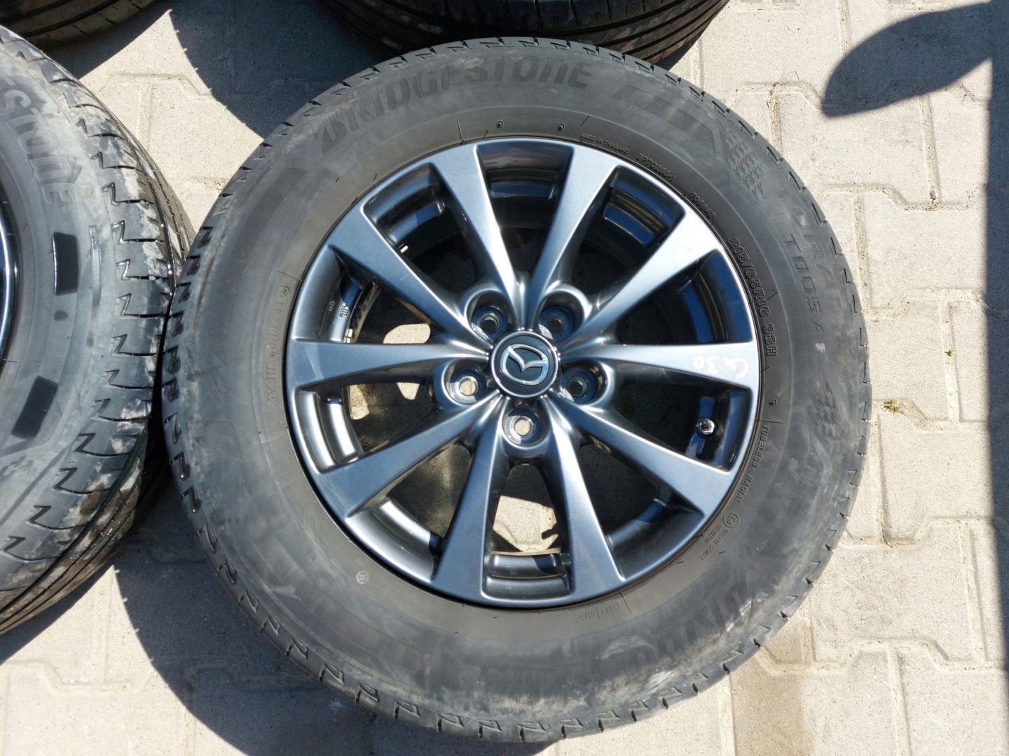 MAZDA CX30 wheels discs ALU tyres 16R 215/65R16 BRIDGESTONE