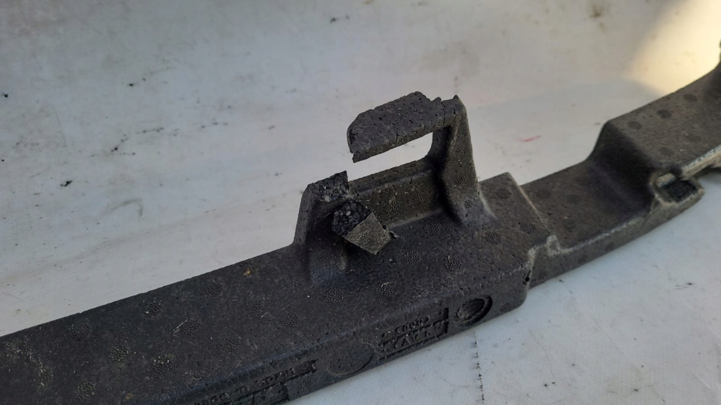 AUDI A1 II 82A ABSORBER PIANKA of a bumper front front 82A807251