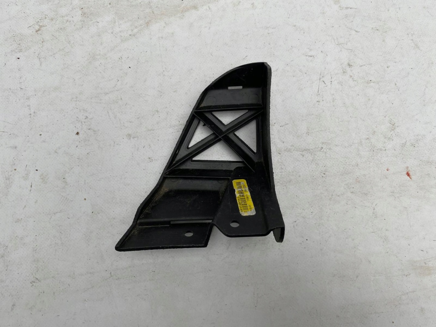MERCEDES ML W166 bumper bracket left rear part