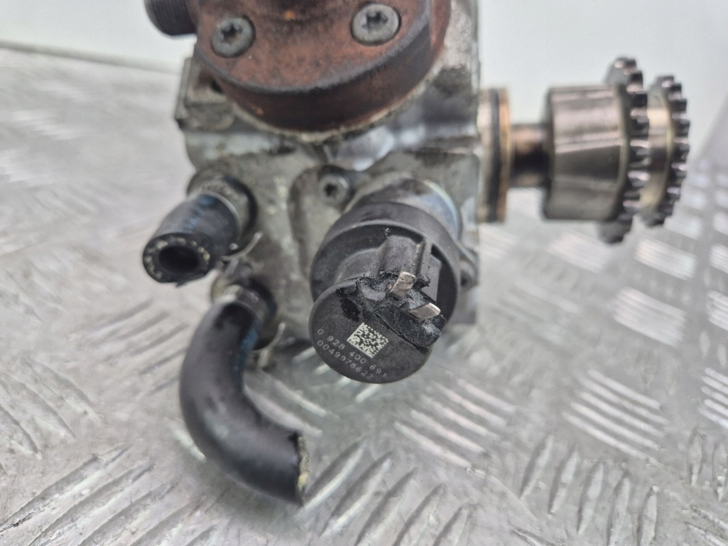 BMW 3 E90 E91 318d einspritzpumpe 7797874 N47D20A